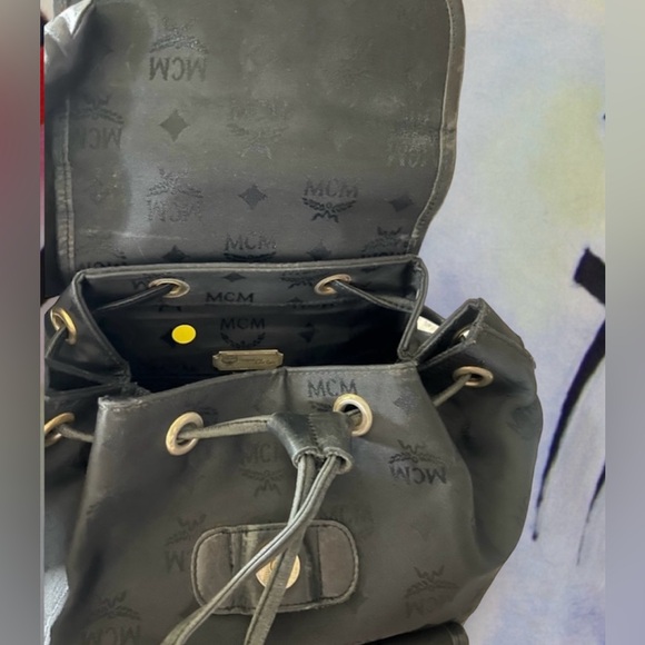 MCM EUC VINTAGE BACKPACK GORGEOUS - Picture 7 of 12